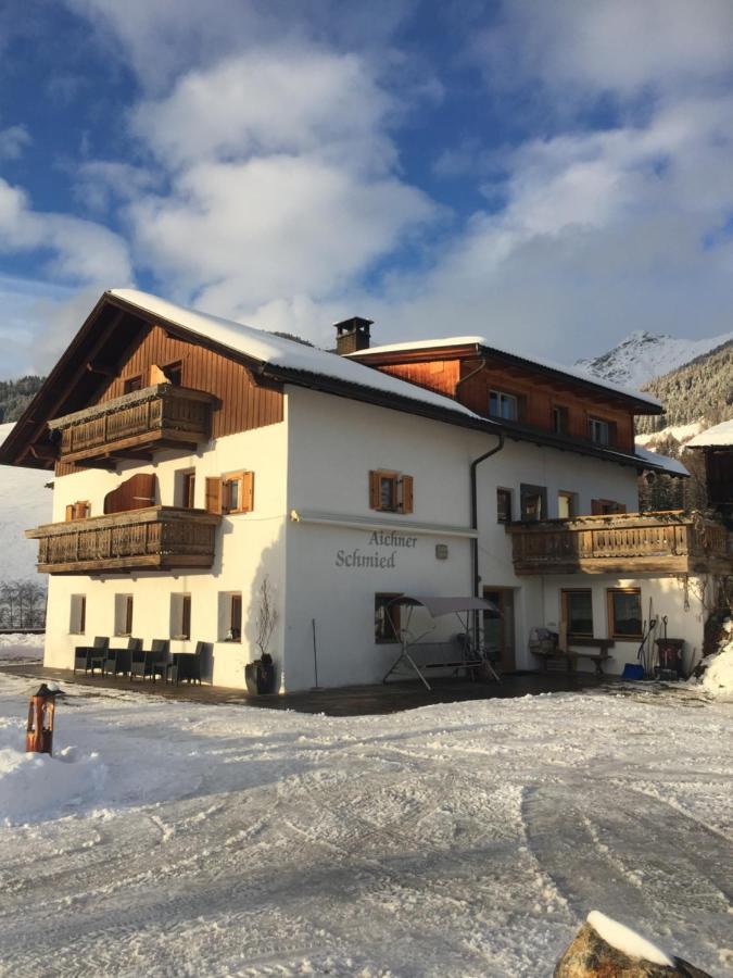 Pension Aichner Terenten Buitenkant foto